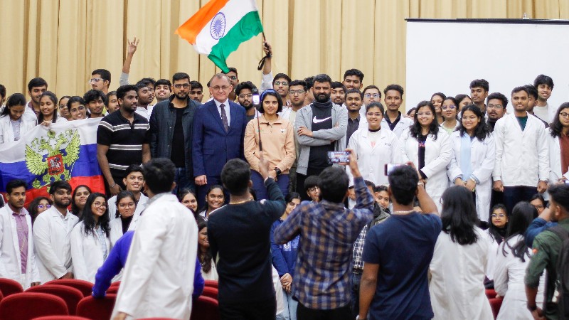 Kazakhstan volunteers