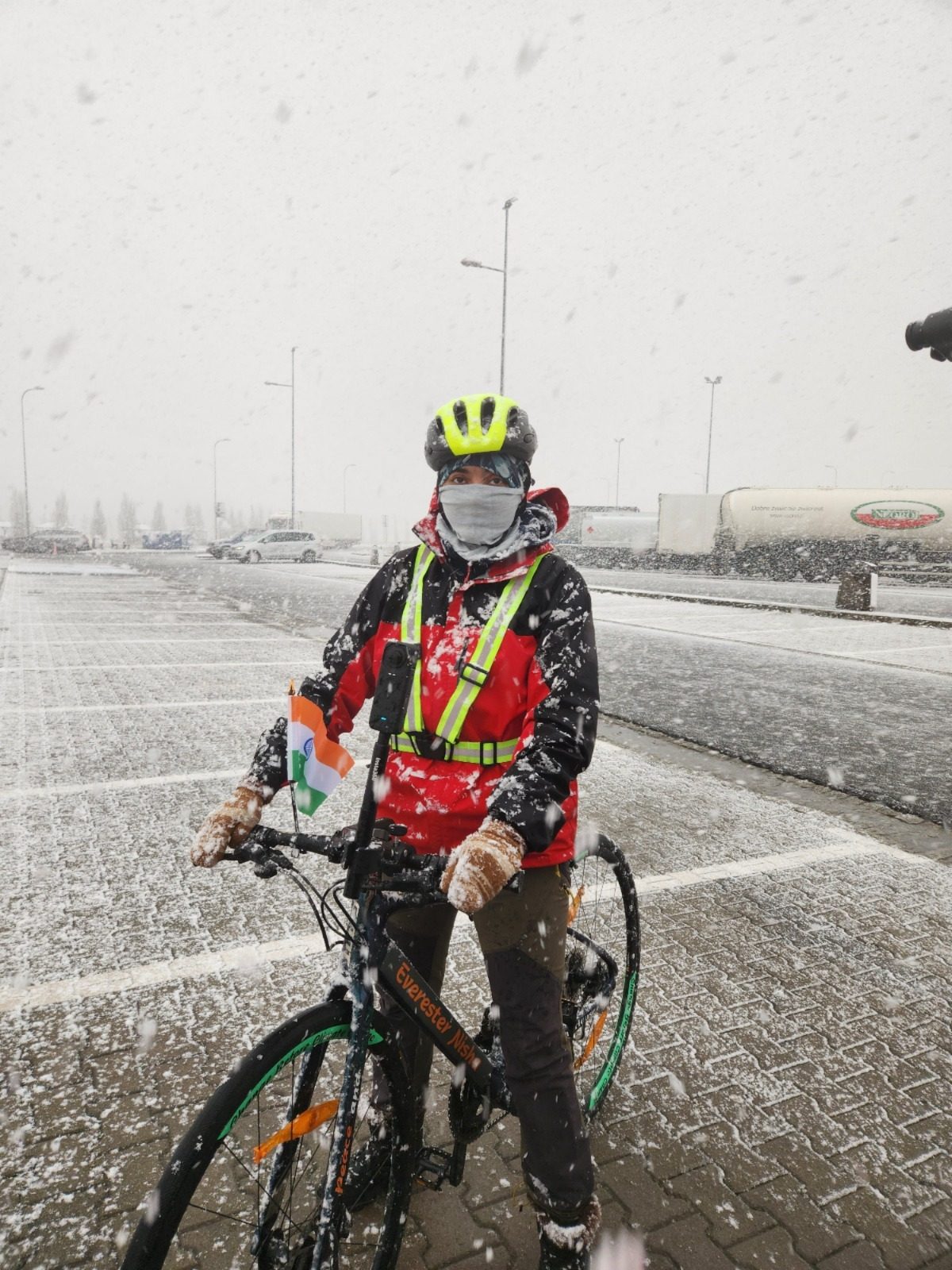 India to London Cycling Expedition - Image 4